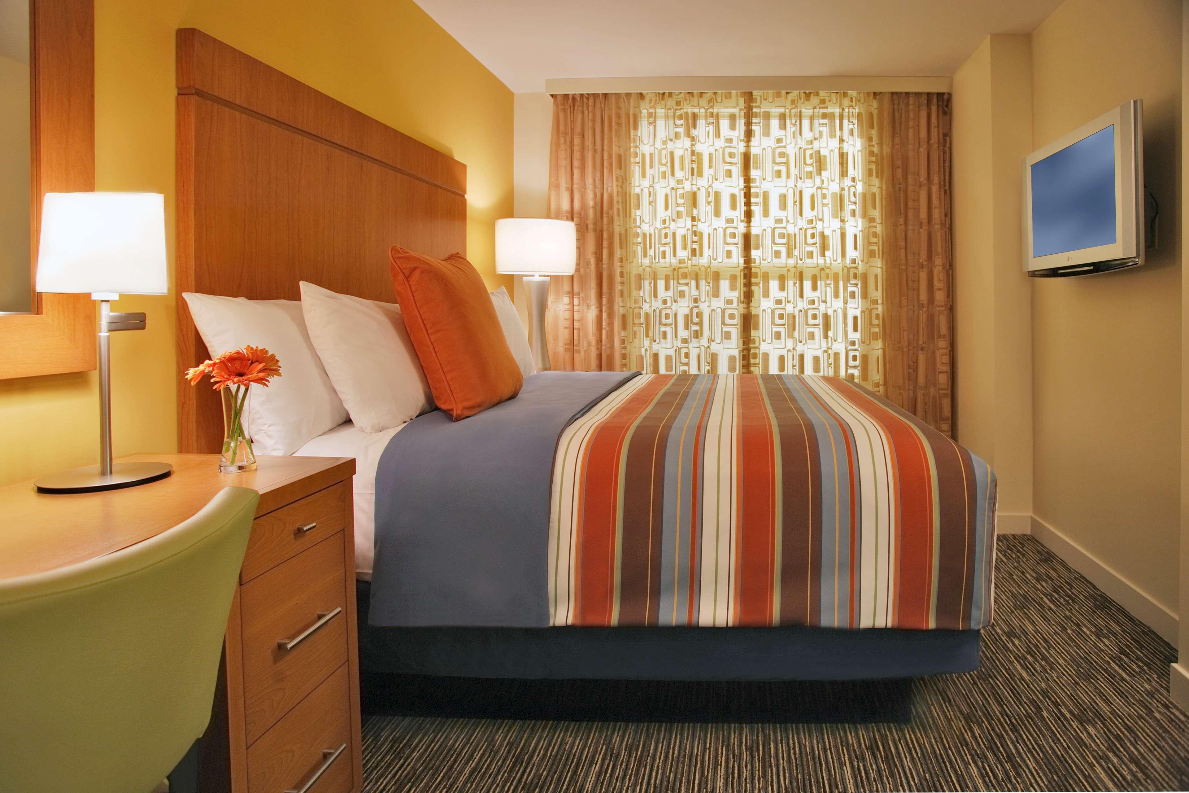 Hyatt House Naperville/Warrenville Exterior foto
